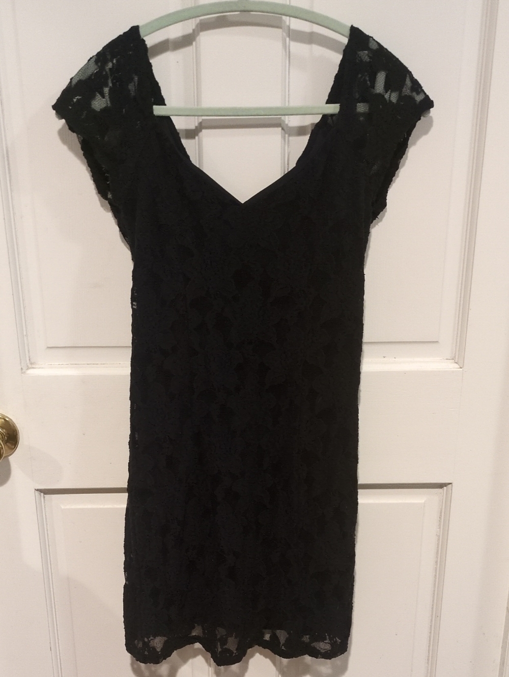 Pins & Needles Black Lace V-Neck Cap Sleeve Sheath Dress